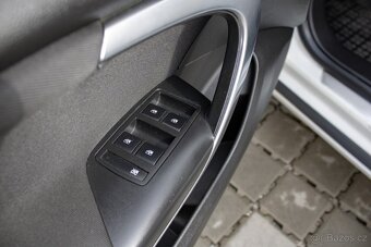 Opel Insignia 2.0 CDTI Cosmo /aj na splátky/ - 10