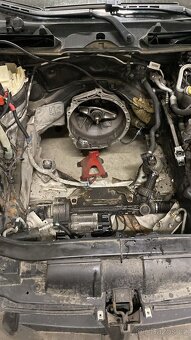 BMW e90 318d 105kw 2009 - 10