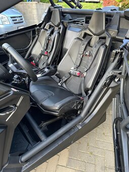 CAN-AM MAVERICK X3 Turbo RS - 10
