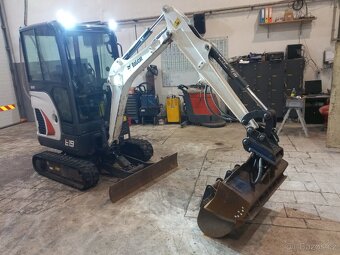 Prodám minibagr BOBCAT E19 - 10