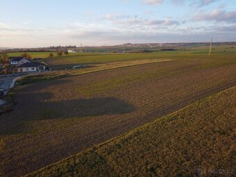stavební/pozemek/Mělník-Velký Borek - 10