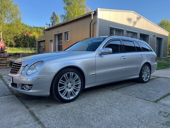 Mercedes-Benz E 280 CDI - 10