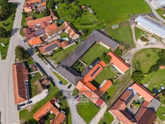 Prodej penzionu (užitná plocha 2 308 m2) - Žabovřesky (pozem - 10