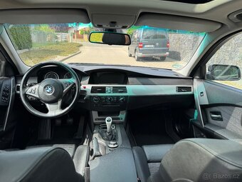 BMW E61 525i 160kw panoramatická střecha - 10