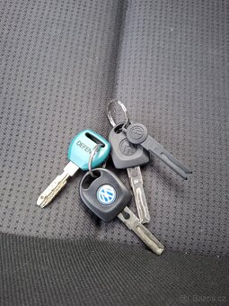 Volkswagen Golf 4 1.9 TDI 96kw najeto 210xxxkm - 10