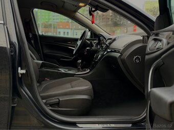 Opel Insignia Sedan 2.0 CDTI 125 kW | 6st. manuál | 2015 - 10