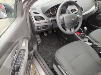 Renault Fluence LZBF - 10