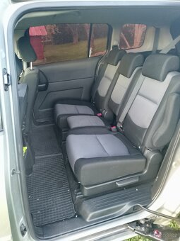 Mazda 5  2.0 81kw 7 mist - 10