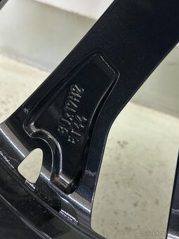 letní originál sada Škoda Superb IV Helix 19" 5x112 - 10
