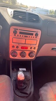 Alfa Romeo 147 TS 1.6 77kW 2003 - 10