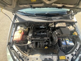 Ford Focus, 1.6 16V Zetec 74kW.Klima - 10