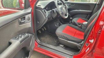 Kia Sportage 2.0 i 4x4 - 10