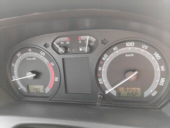 Škoda fabia 1,2 obsah - 10