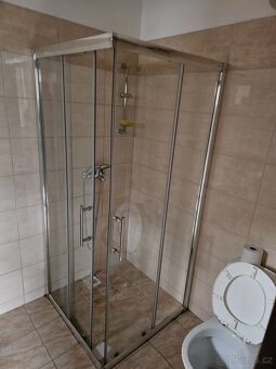 Pronájmu prostory k podnikání nebo na sklad - 10