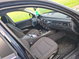 BMW 320i 2009 NEBOURANÝ, ORIGINÁLNÍ STAV - 10