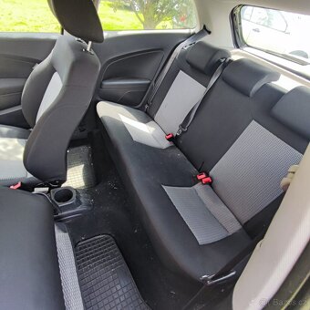 Volkswagen Polo 1.2 benzín ROK 2013 - 10