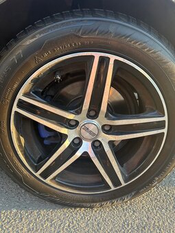 Volkswagen Passat B6 2.0tdi MAX VÝBAVA - 10