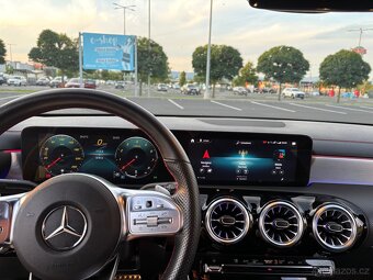 Mercedes benz cla 200 - 10