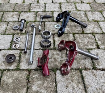 Jawa pérák, kývačka, Ogar - díly - 10