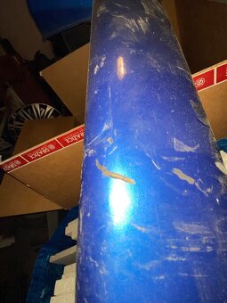 Zadní nárazník pro VW T4 - 10