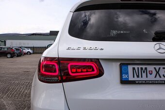 Mercedes GLC SUV 300 E 4MATIC A/T 245KW - 10