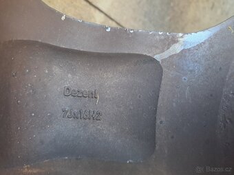 ALU KOLA DEZENT 7jX16h2 et15 + LETNÍ PNEU 215/55r16 - 10