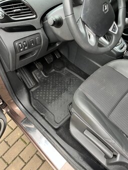 Renault Scenic III 1.6 16V 81Kw,7/2012 134 000KM - 10
