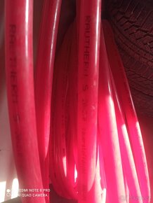 Instalatérský a topenářský materiál - 10