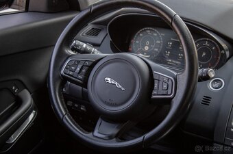JAGUÁR E-Pace 2.0 I4 Standard AWD A/T - 10