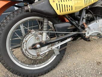 ČZ 250 988.2 enduro r.v. 1974 - 10