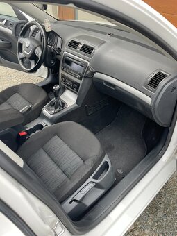 Škoda Octavia 2 2.0TDI 103kw facelift kombi - 10