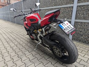 Ducati Streetfighter V2 Ducati Red s doplňky - 10