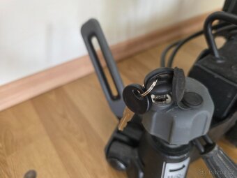 Špičkový robustní nosič elektrokola/kola na tažné zařízení - 10