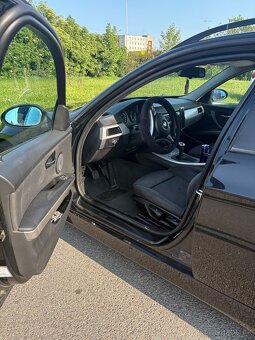 Bmw e91 318D 90kw - 10