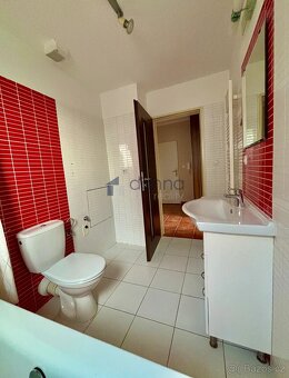 Pronájem bytu 2+kk/B 65m², ul. Karla Zicha, Praha 10 - Uhřín - 10