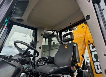 JCB 4cx 3cx Super - 10