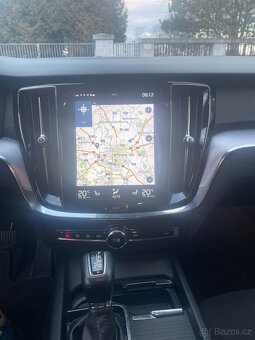 Volvo V60 D4 140 Kw - 10