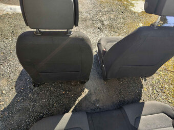 Sedačky Passat B7 - sedan - 10