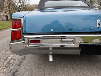 1970 Oldsmobile Delta 88 Convertible - 10