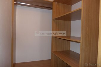 Pronájem novostavby bytu 3+kk s balkonem, garáží a parkovací - 10