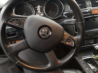 Nabízím Škoda Superb 2 kombi, 4x4, 2.0TDI, 125kw, DSG - 10