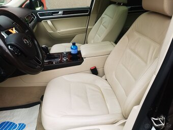 VW TOUAREG 3.0TDI 193kW-PLNY SERVIS-TOP STAV - 10