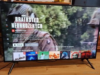 4K Smart TV 49" Samsung UE49NU7172-úholpříčka 125cm - 10