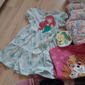 Dívčí balík do školky, vel.104/110, cca 24ks - 10