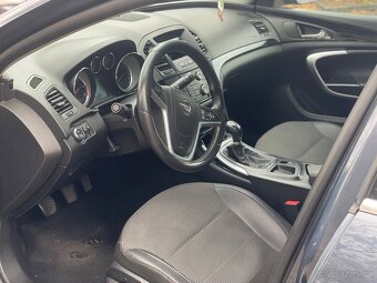 Opel Insignia 2.0CDTI - 10