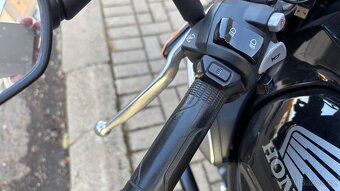 HONDA CB650R – 05/2019 – 1. MAJITEL – TOP STAV, serviska - 10