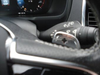 Volvo XC90 D5 INSCRIPTION R-DESIGN - 10