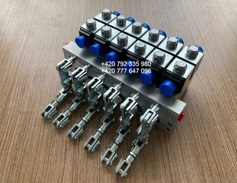 Hydraulická ruka, rádiové ovládání - joystick - 10