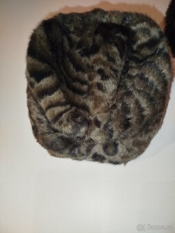 Starožitny kroj + doplňky - 10