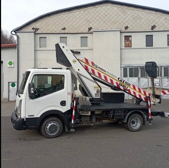 Nissan Cabstar - montážní plošina - 10